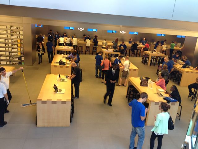 Apple Store flagship