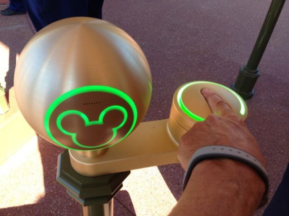 Disney's Magic Band theme park admission device