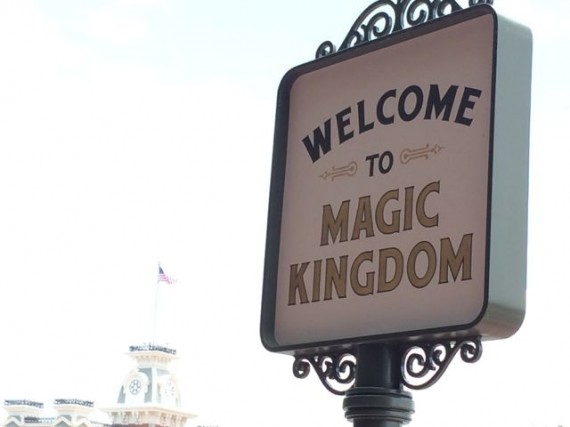 Magic Kingdom welcome sign