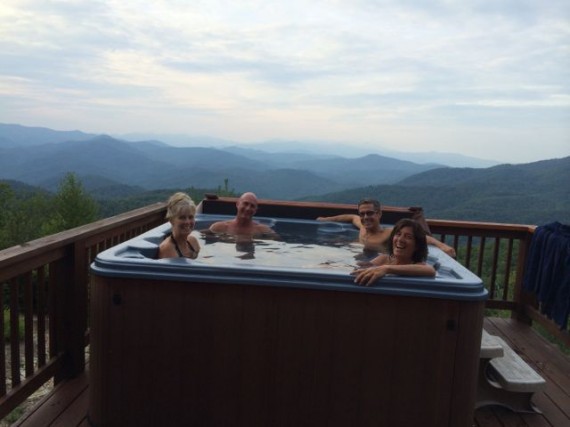 Hot tub on North Carolina Cabin