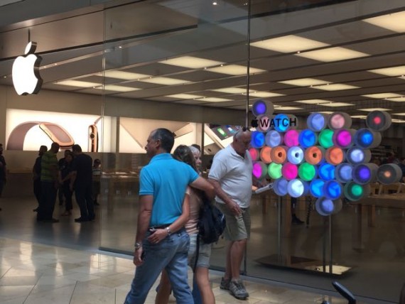 Apple Store Mall at Millenia 