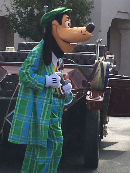 Disney's Goofy in a business suit