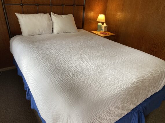 motel room bed