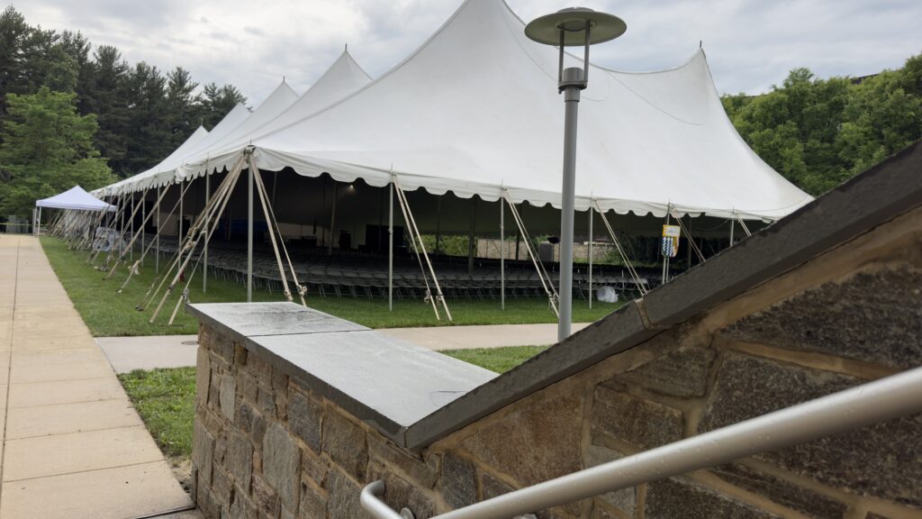 outdoor event tent